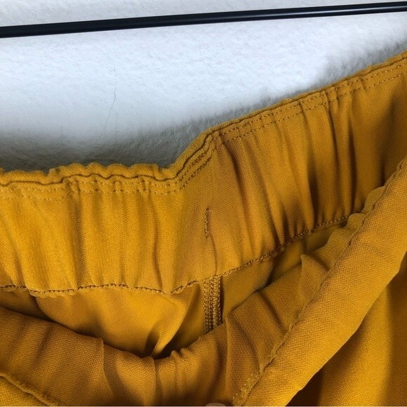 Lululemon On the Fly 7/8 Pant *Woven In Fools Gold Style W5BPMS Women’s Size 8 - Picture 5 of 9